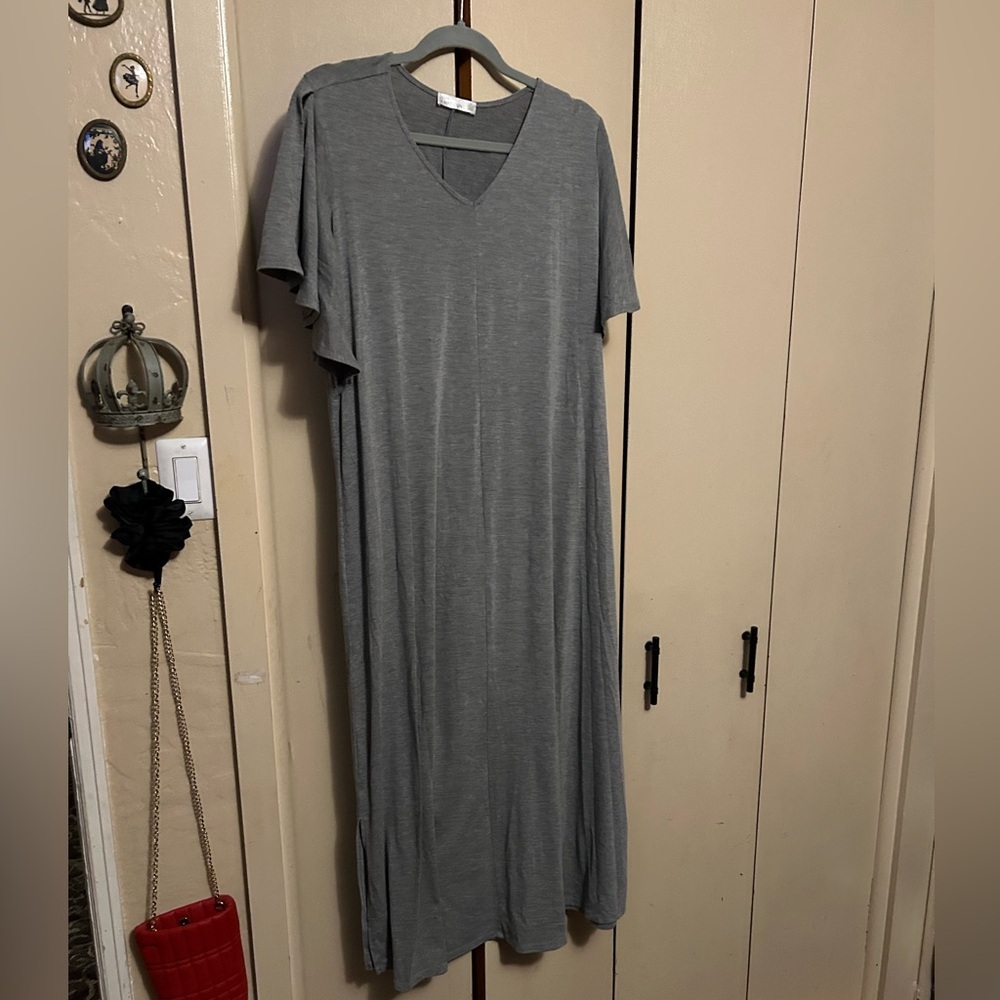 Gray V-Neck Maxi Dress